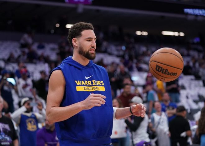 Klay Thompson dan Manajemen Warriors Belum Sepakat